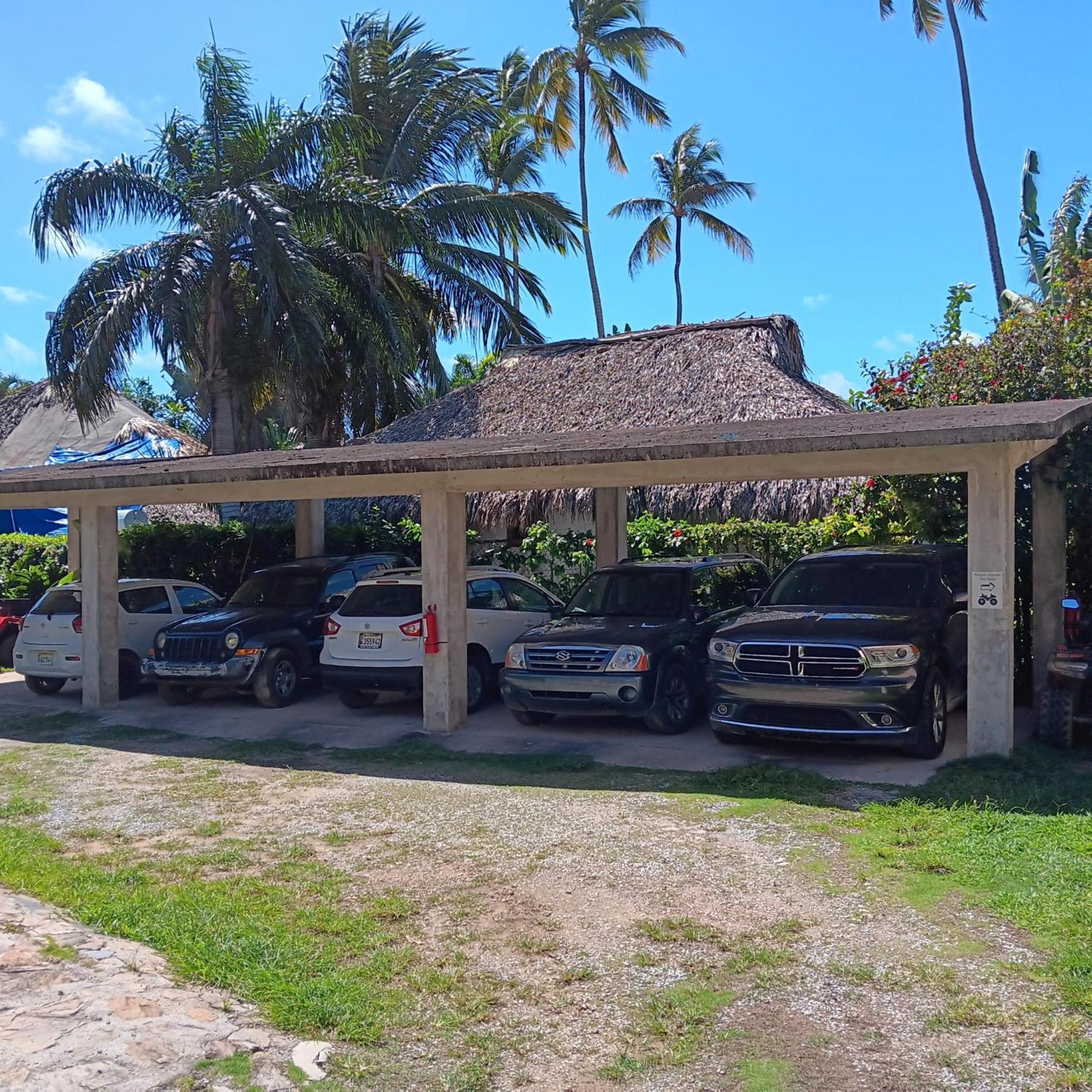 Cozy Oceanfront Villa With Direct Beach Access Las Terrenas Exteriör bild
